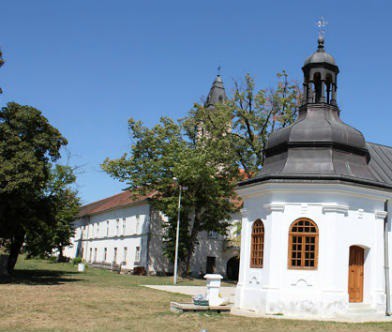 manastir Fenek