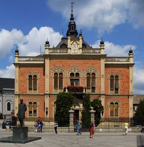 Vladičanski dvor